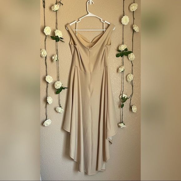 𝅺hi-lo OTS Dress - Picture 2 of 5